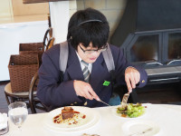 ③