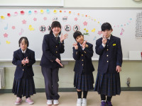 ②