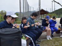 ④