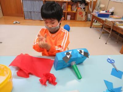 クシュクシュ クシュクシュ