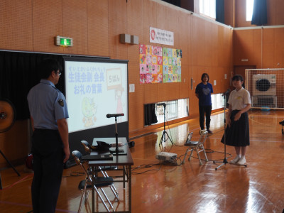 生徒会副会長がお礼のあいさつをしました